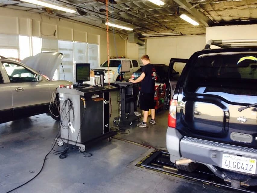 Poway Smog Station in Poway, photo 3