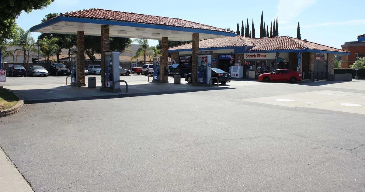 Glendora Mobile Service Center in Glendora, photo 2