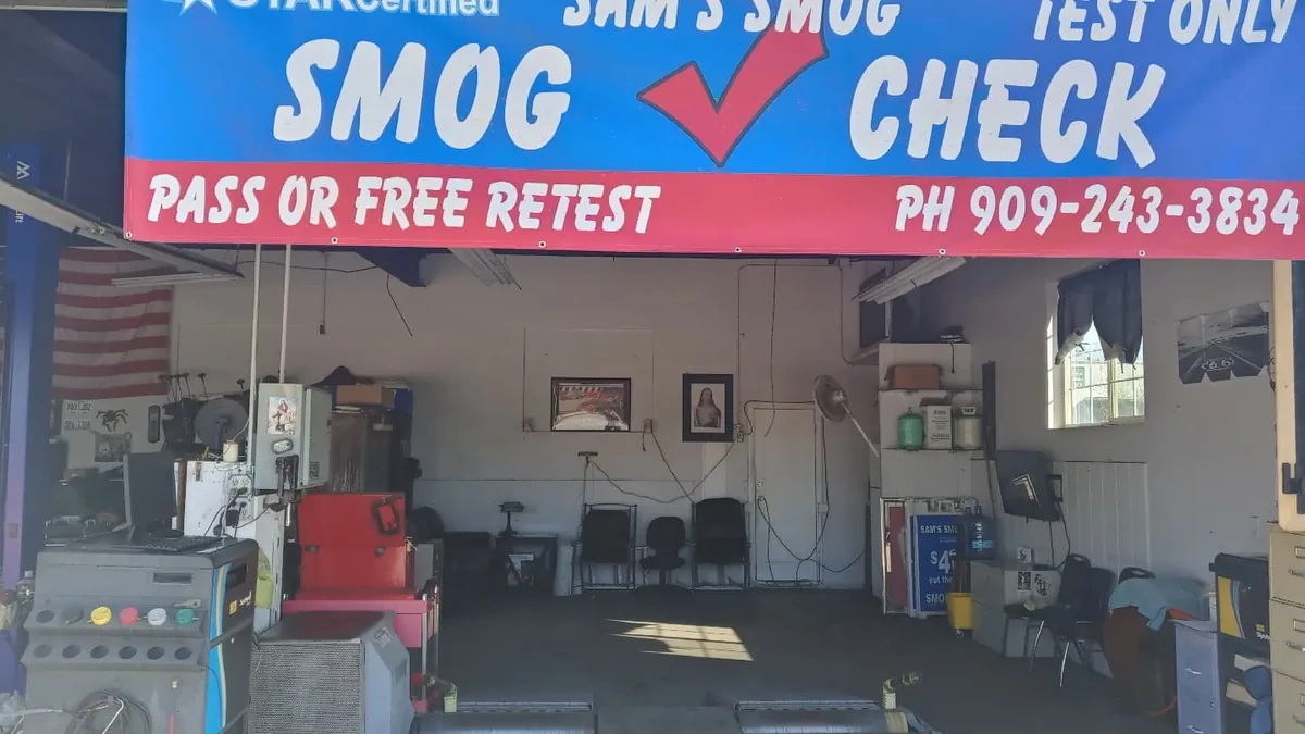 Sam's Smog in Rancho Cucamonga, photo 3