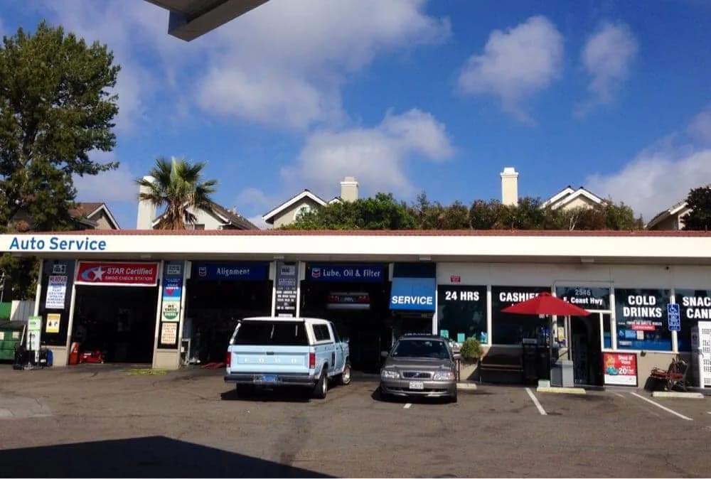 Corona Del Mar Chevron in Corona Del Mar, photo 3