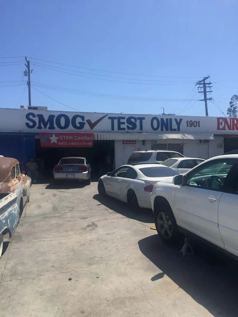 Mina's Smog in Montebello