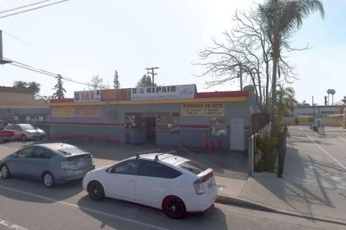 D & R Auto Parts & Repair