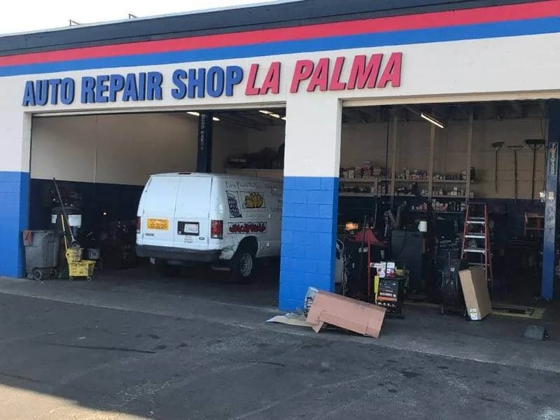 Auto Repair Shop Lapalma in Anaheim
